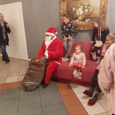 Spotkanie z dziećmi w Domu Cztery Pory roku we Wsoli